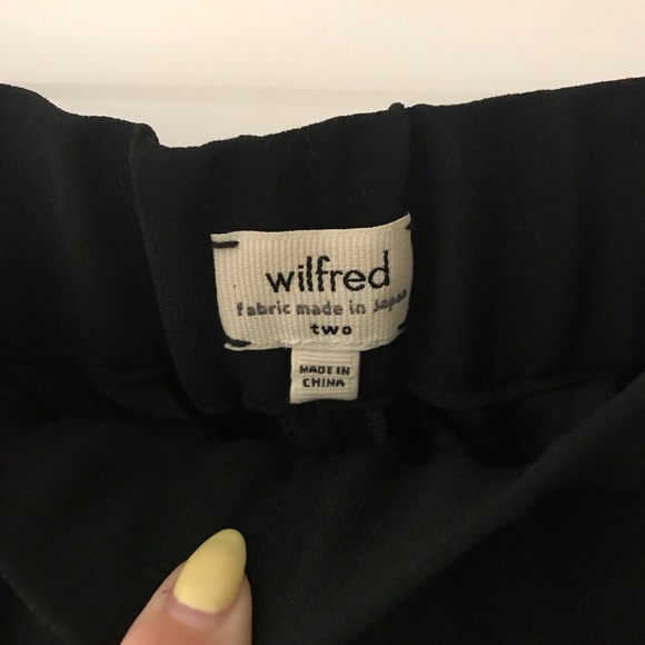 ✨WORN ONCE✨Wilfred black pants w elastic waistband - Picture 3 of 4